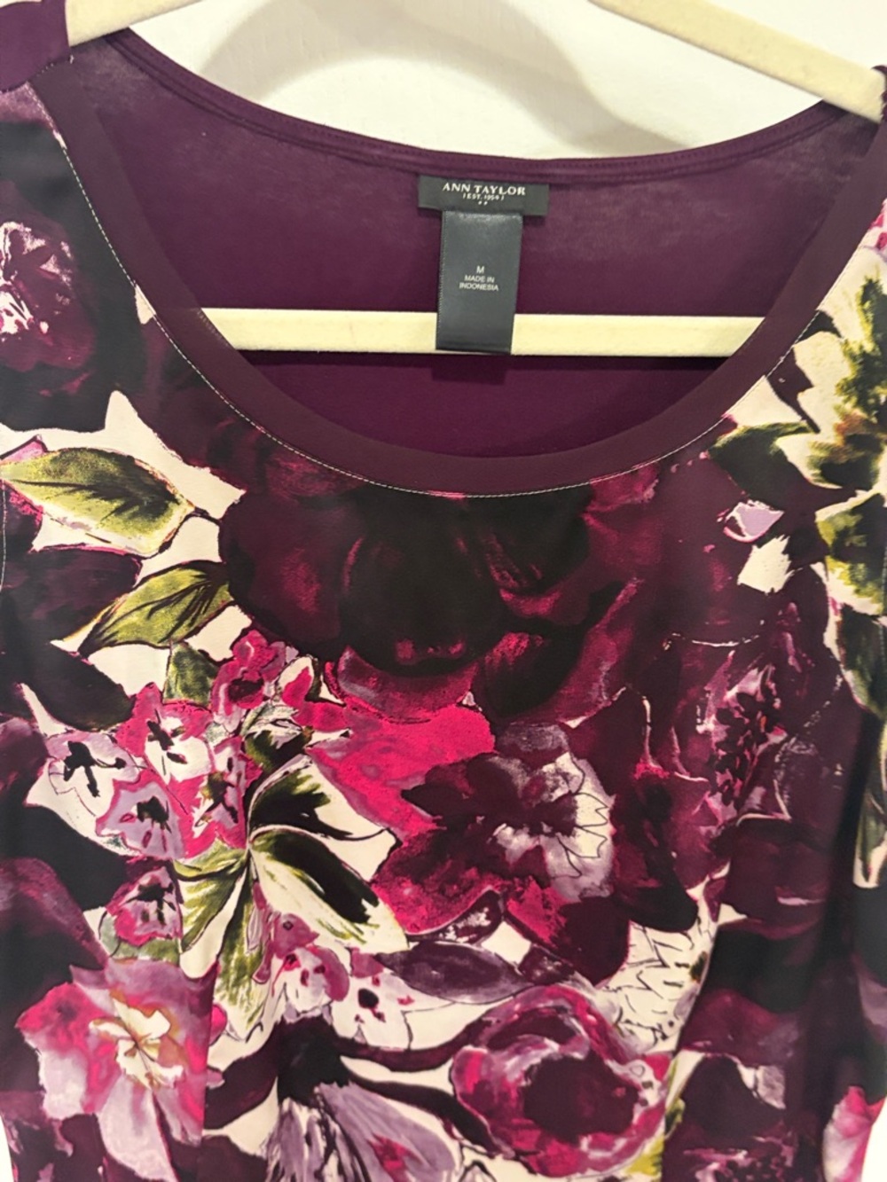 Ann Taylor Plum Floral Scoop Neck Top